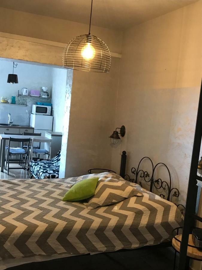 Apartments Karla & Marija Петрчане Экстерьер фото